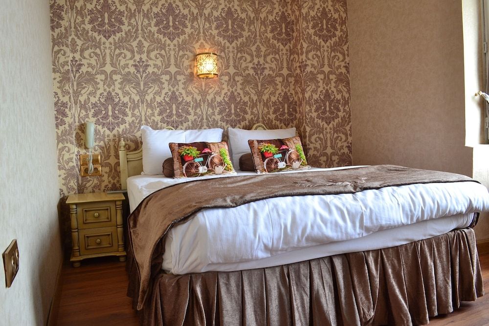 undefined Kaftan Hotel 4