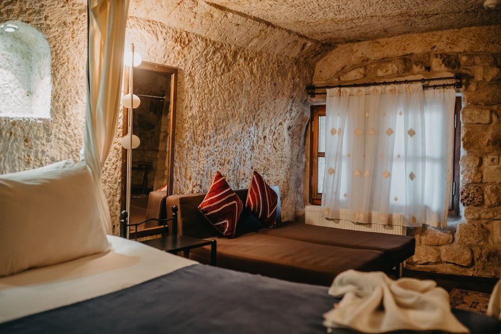 undefined Roca Cappadocia 10