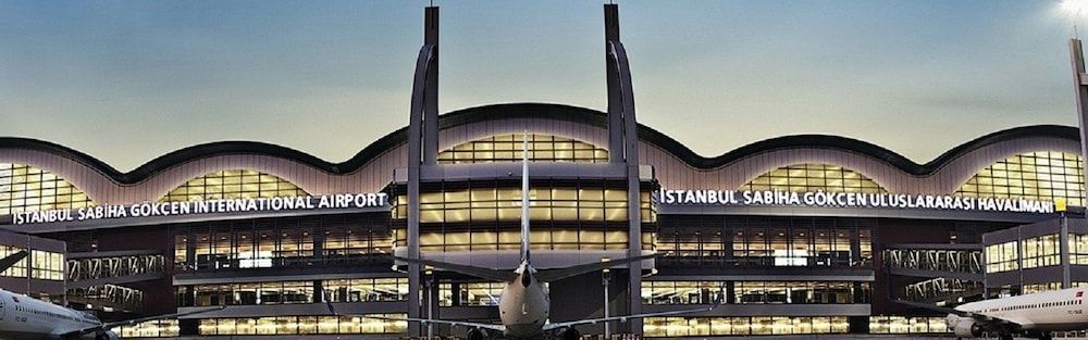 undefined White Palace Hotel 8