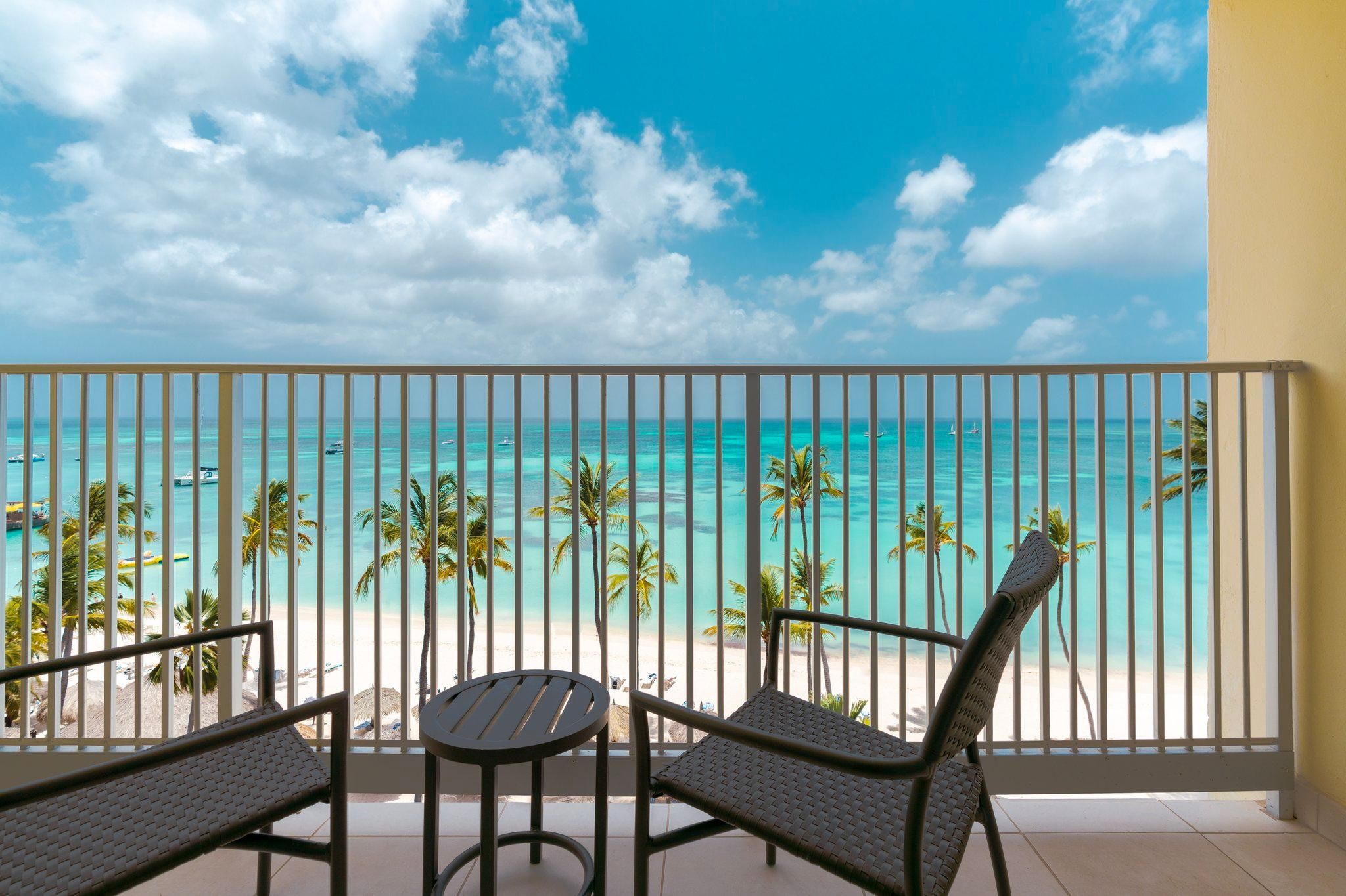 1 King Standard Balcony