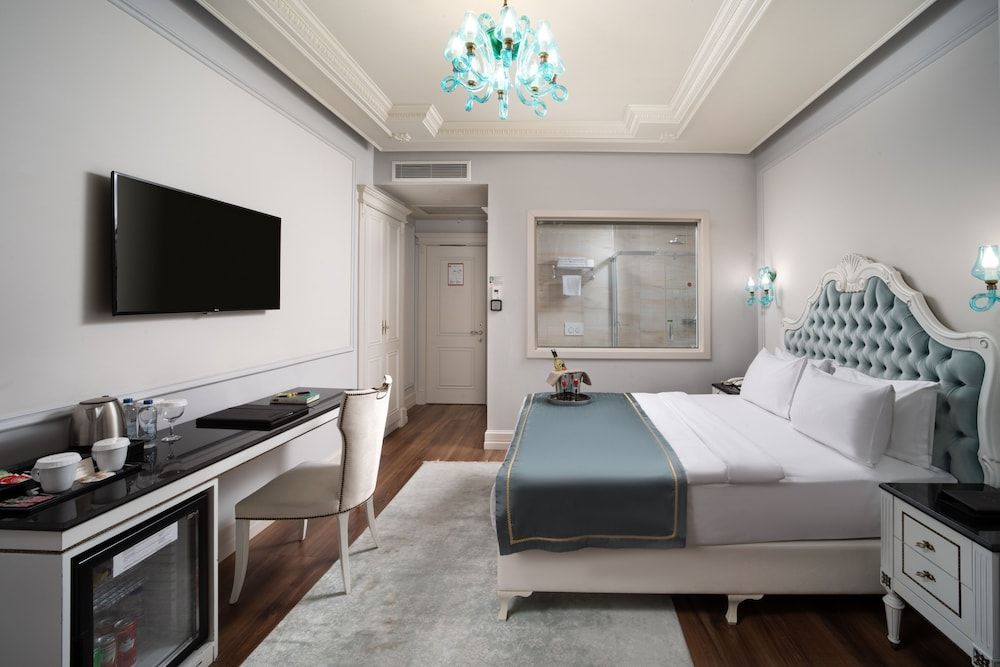 The Time Hotel Marina Classic Double Room City View 3