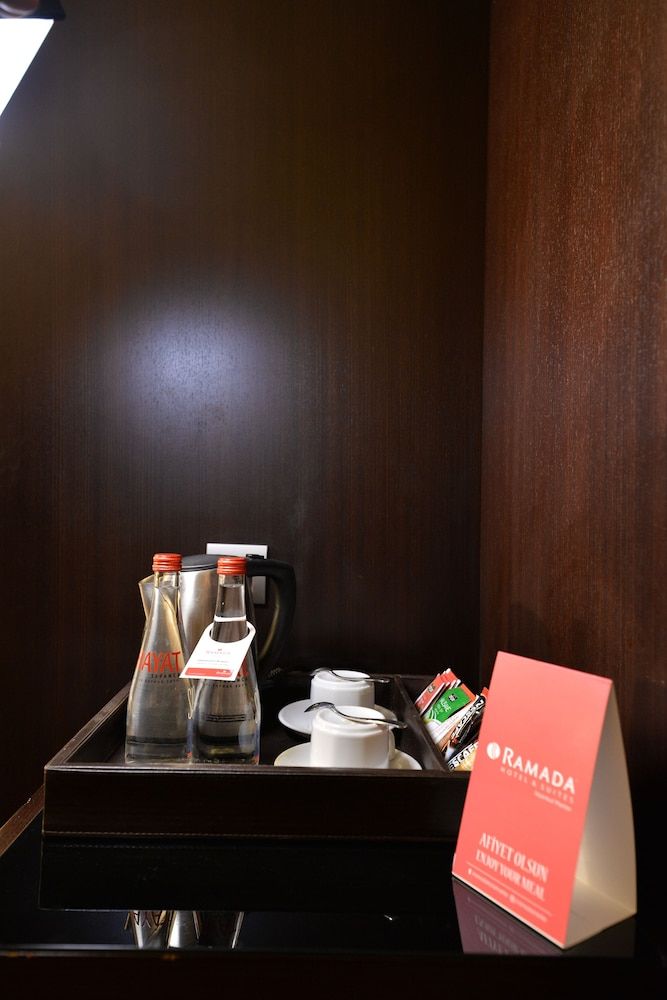 Ramada by Wyndham Istanbul Merter Standard Room, 2 Twin Beds, Non Smoking 11