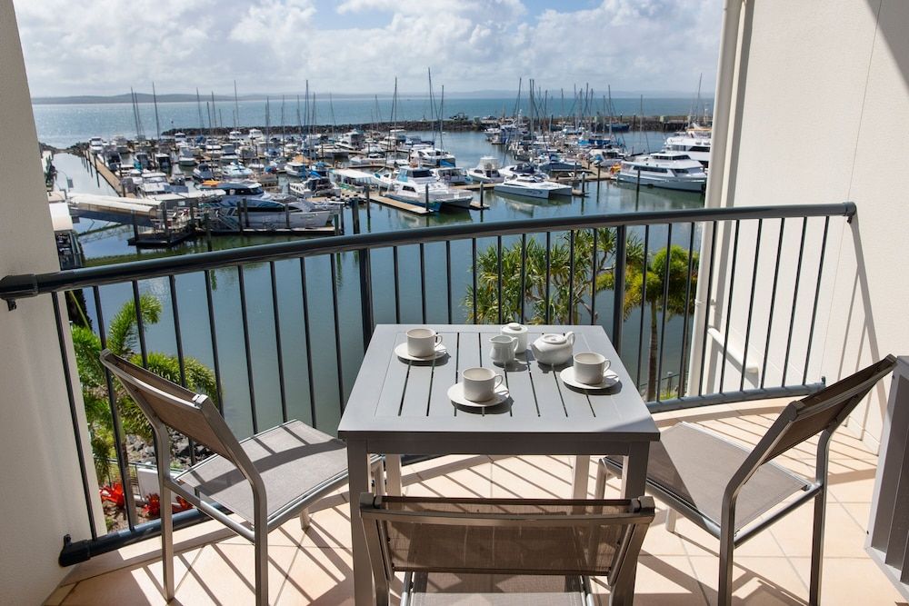 Mantra Hervey Bay Apartment, 2 Bedrooms (Dual Key - Marina Facing) 3