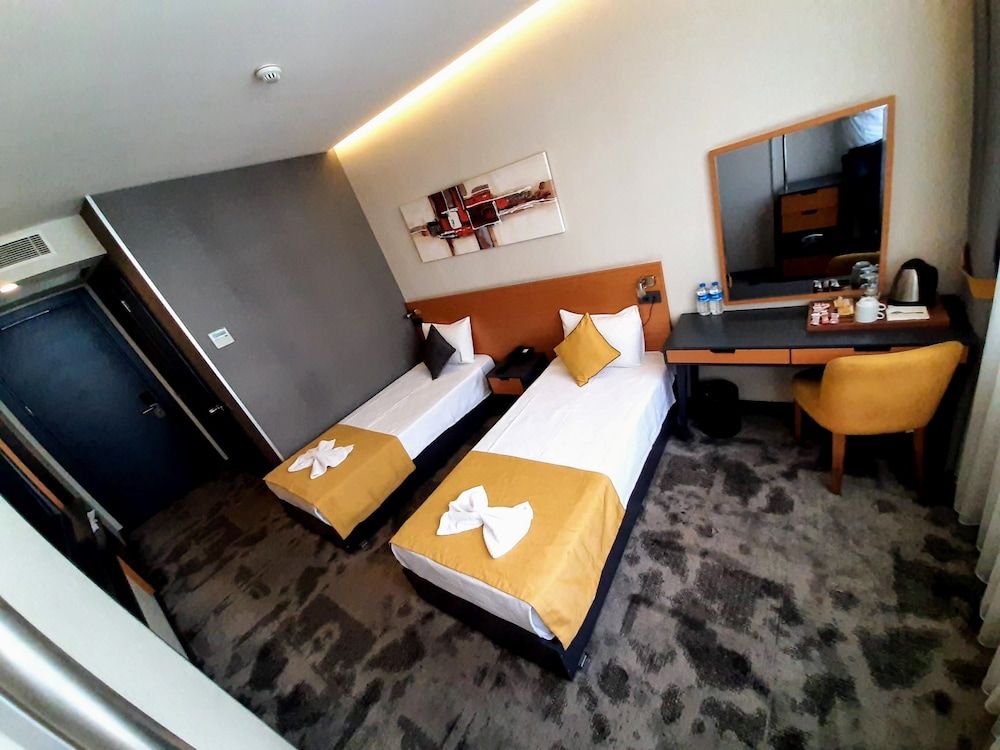 undefined Sapko Airport Hotel 3