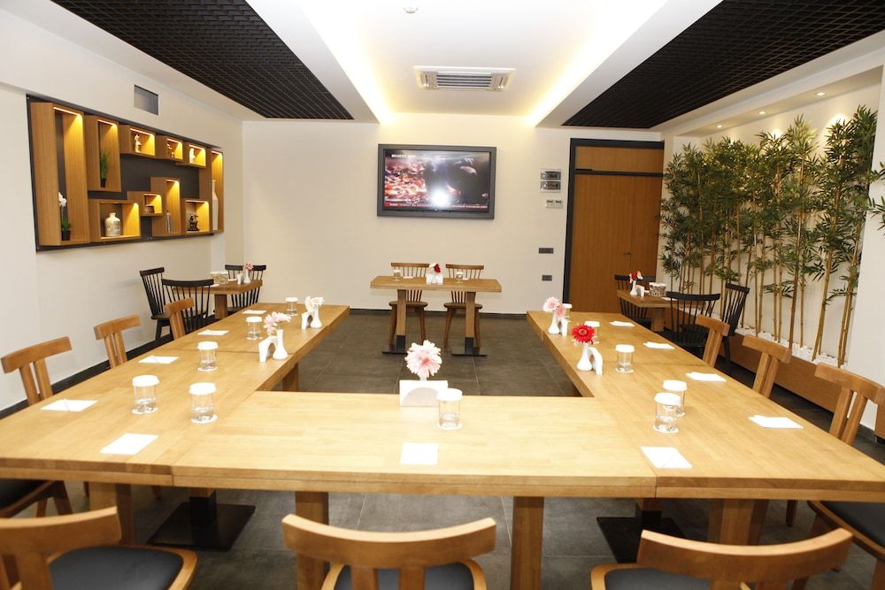 undefined Sapko Airport Hotel 10