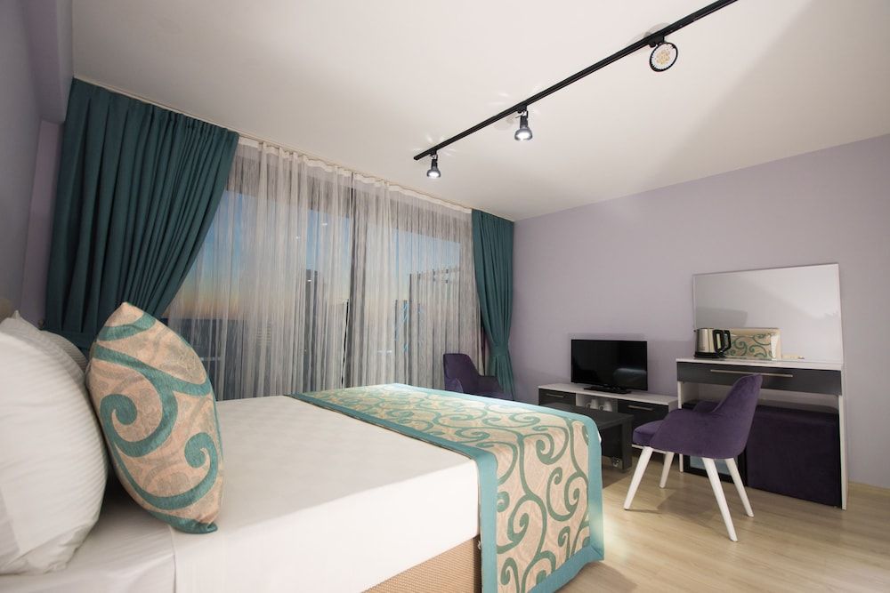 undefined EPS Suite 10