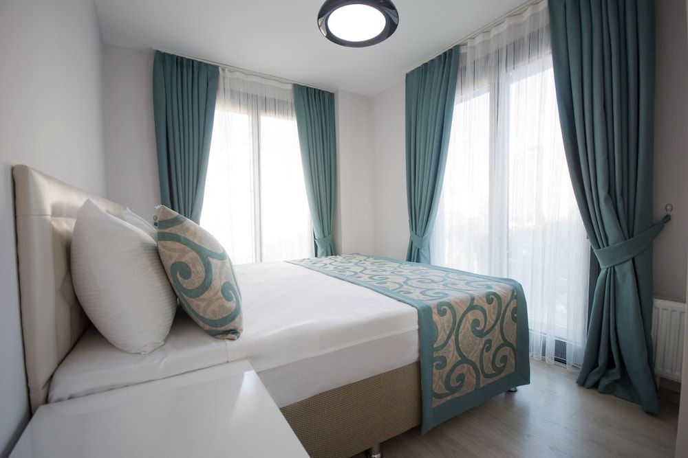 undefined EPS Suite 4