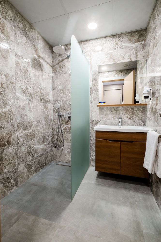 Spa Hotel Colossae Thermal Standard Triple Room 6