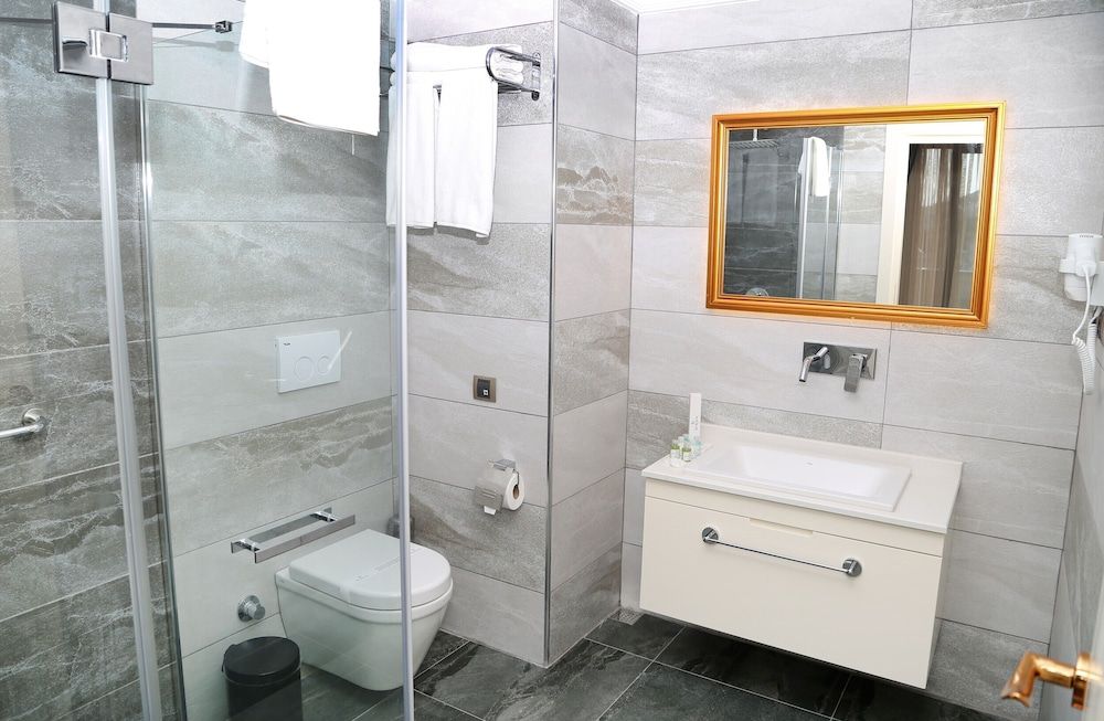 Kubalic Hotel Deluxe Room 6