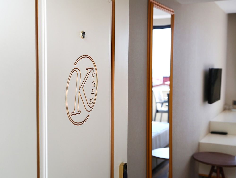 Kubalic Hotel Deluxe Room 9