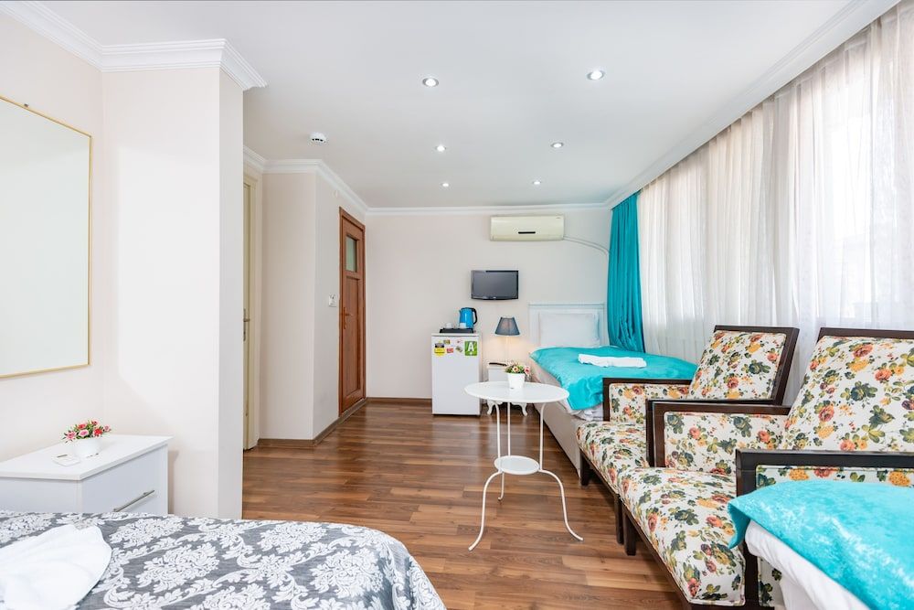 undefined Nar Otel 8