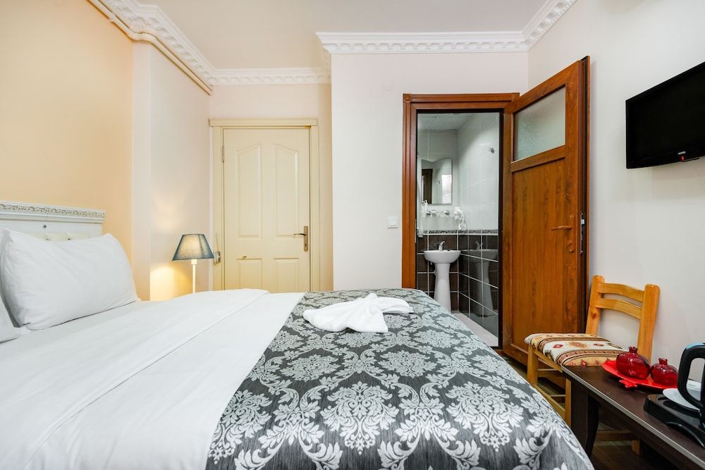 Nar Otel Classic Double Room 6