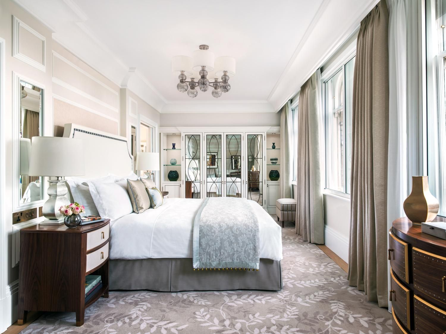 One Bedroom Suite 