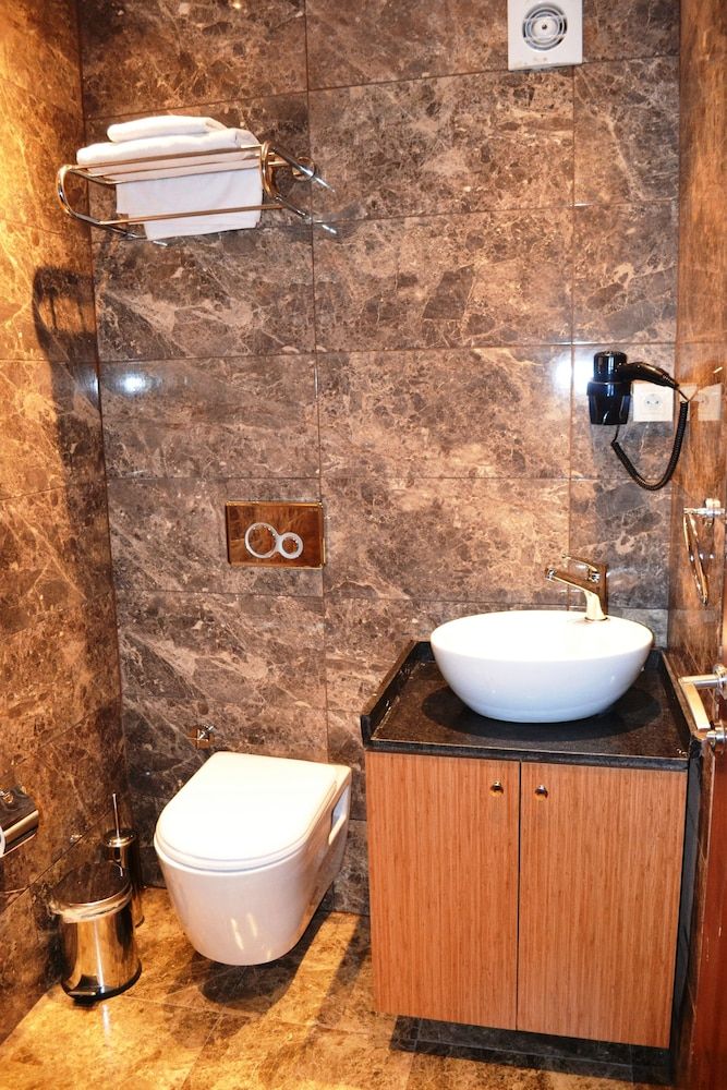 Istanbul Comfort Hotel Economy Double Room 5