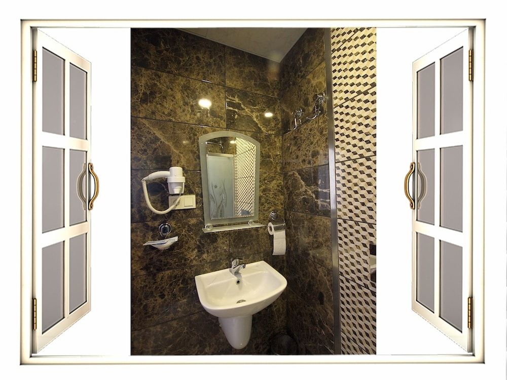 Venus Hotel Taksim Standard Double Room 4