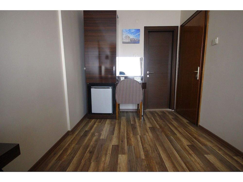 Venus Hotel Taksim Standard Double Room 2