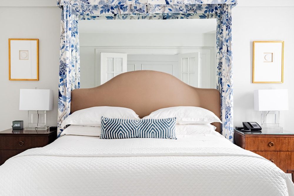 The Eliot Hotel Room, 1 Queen Bed (Guestroom)