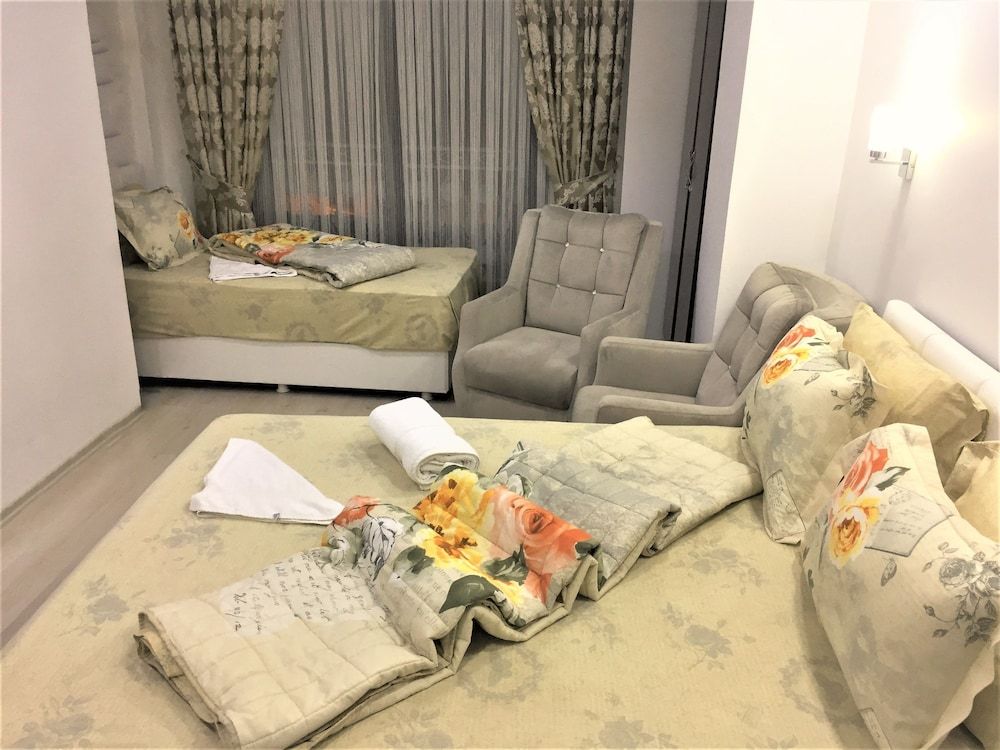 Sultanahmet Deluxe Hotel Deluxe Double or Twin Room, Garden View 11