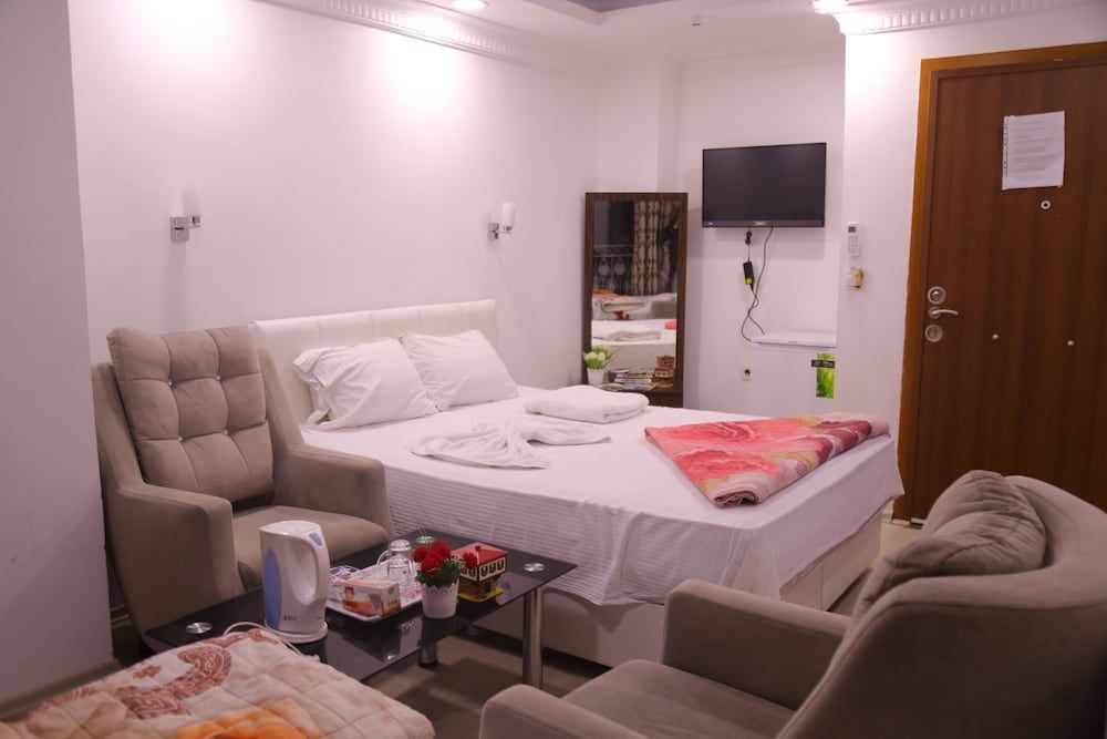 Sultanahmet Deluxe Hotel Deluxe Double or Twin Room, Garden View 4