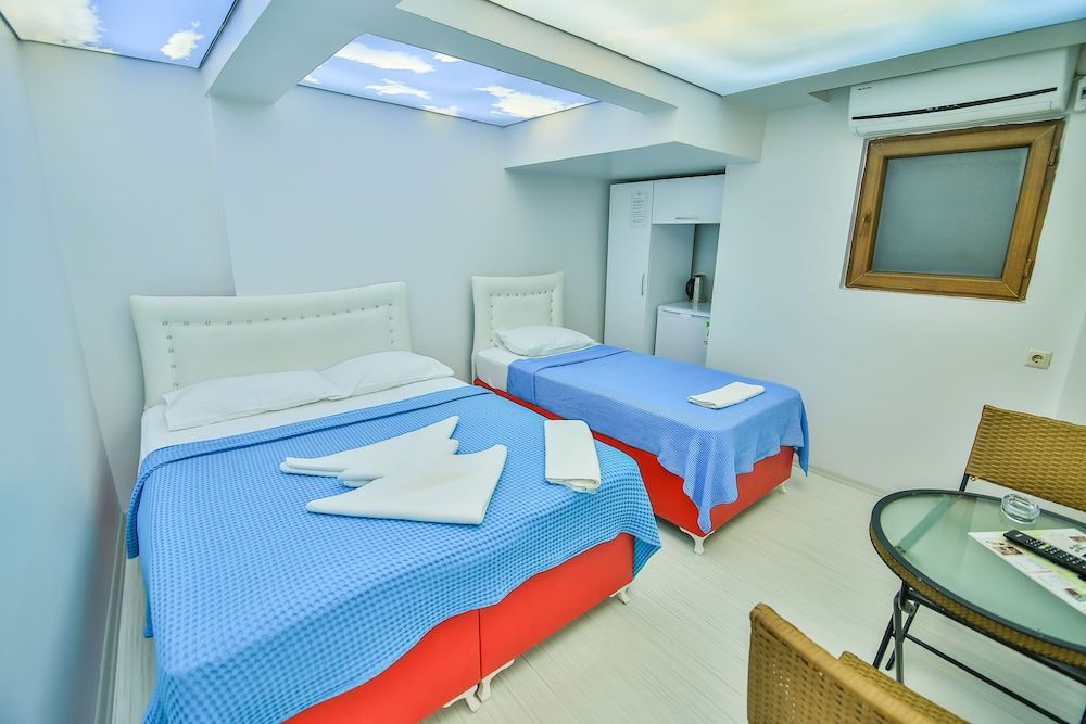 Amasra Ayisigi Pansiyon Economy Triple Room (No view) 2