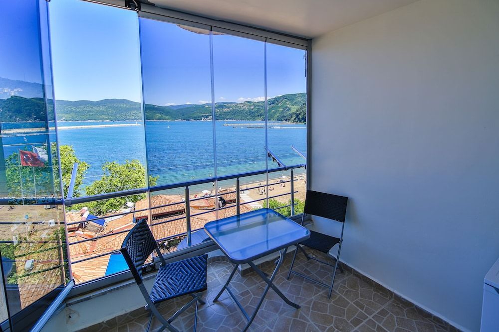 Amasra Ayisigi Pansiyon Comfort Quadruple Room 9