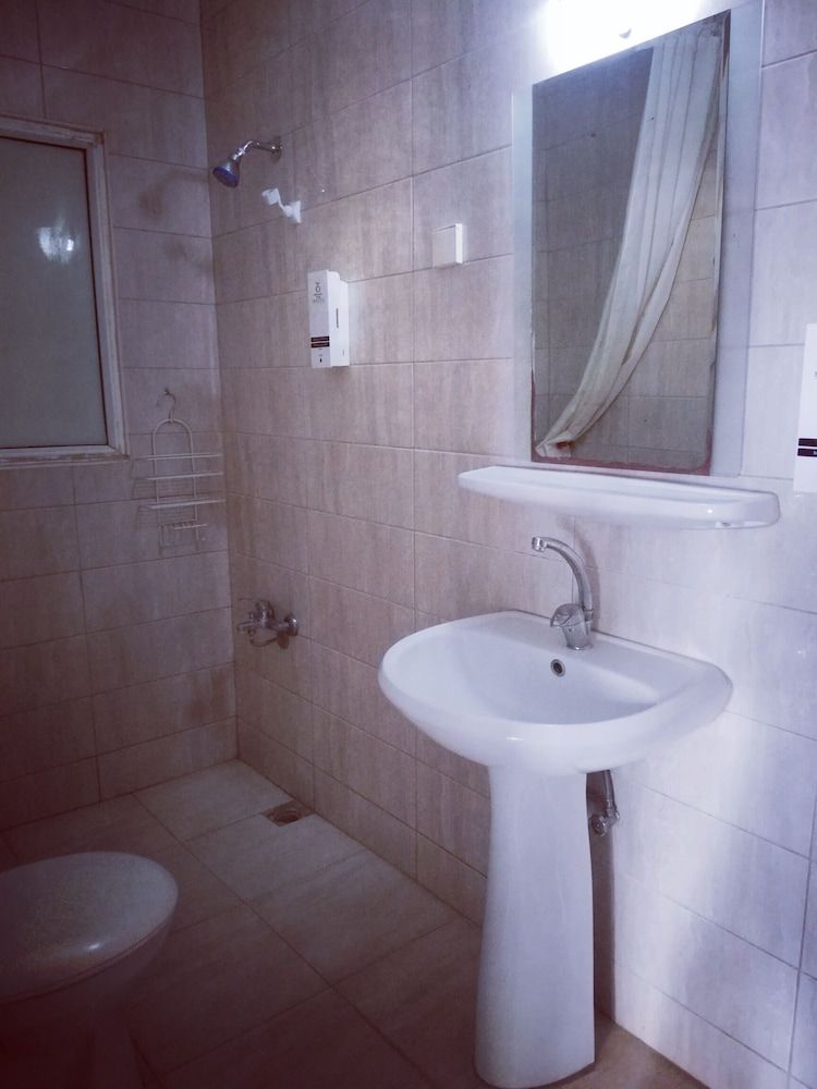 Caylan Hotel Economy Double or Twin Room, 1 Double or 2 Twin Beds 12