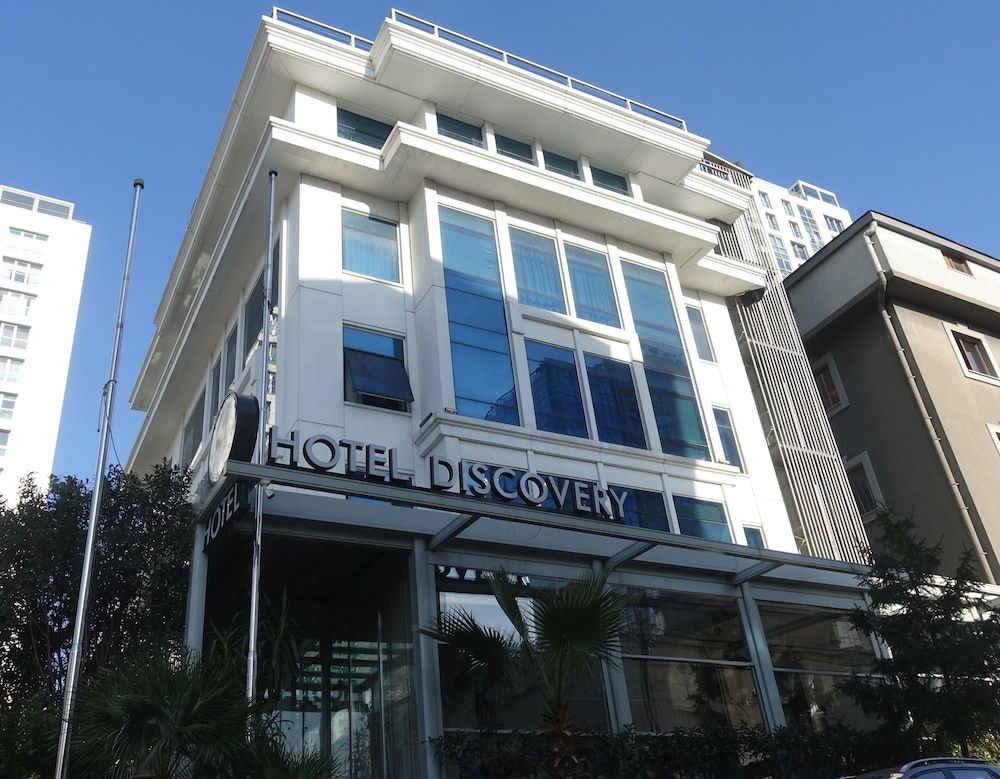 undefined Discovery Hotel 7