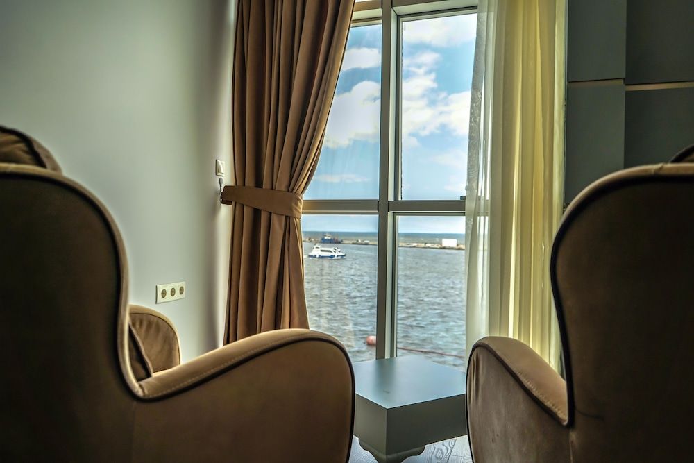 undefined Pasaport Pier Hotel 2