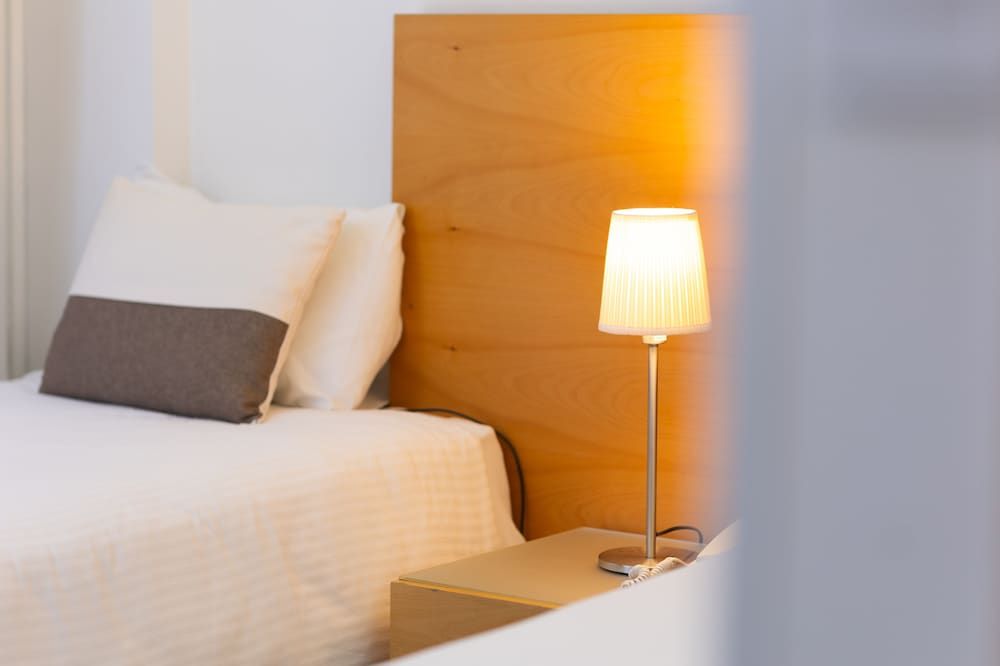 MB City Hotel Economy Twin Room 6