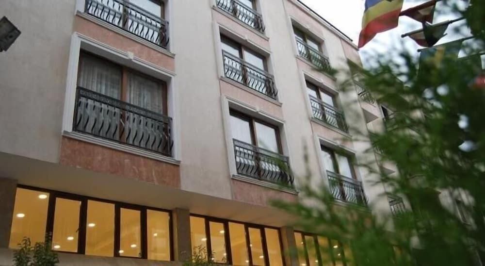 undefined MB City Hotel 10