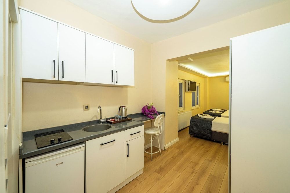 Luce Suite Hotel Standard Double or Twin Room 5