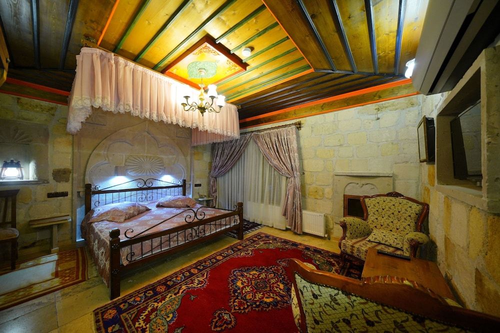 undefined Alaturca House 2