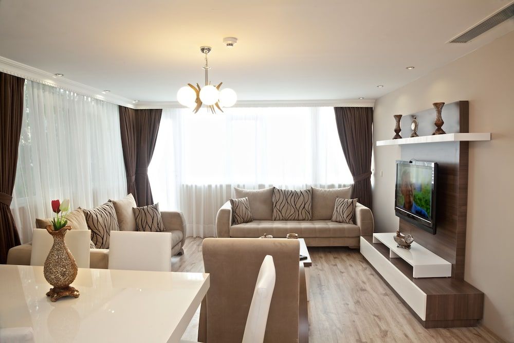 Golf Royal İstanbul Residence Superior Suite, 1 Bedroom, Kitchen, City View 4