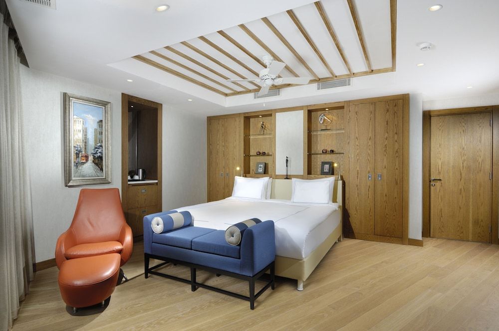 undefined Regnum Escana Boutique Hotel 10