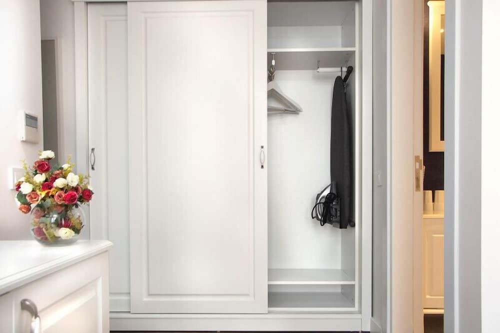 Astan Hotel Galata Standard Double Room 5