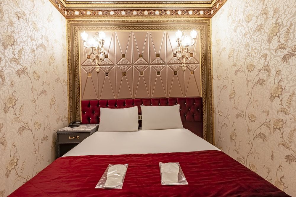 Laleli Blue Marmaray Hotel Deluxe Double or Twin Room 4