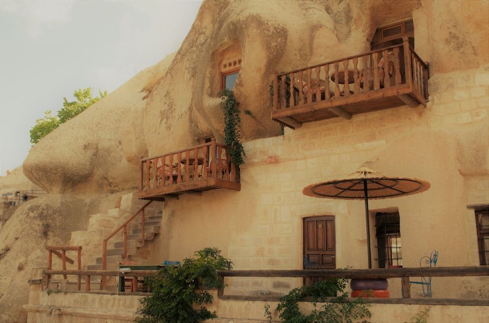 undefined Antique Terrace Suites 3