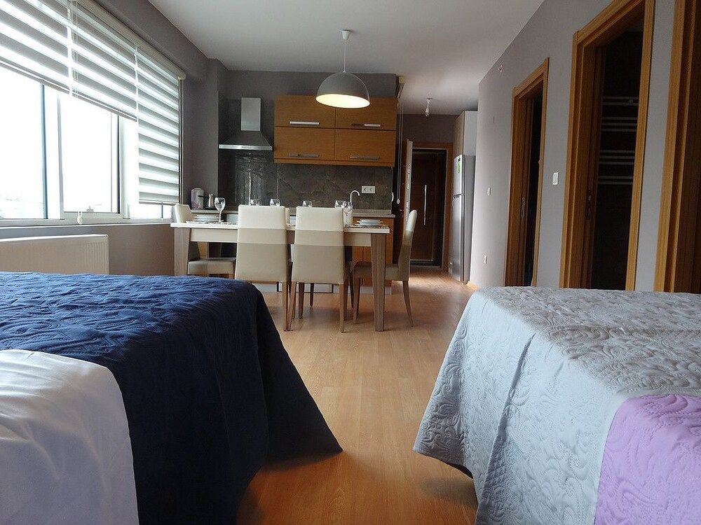 undefined Academia Residence 7