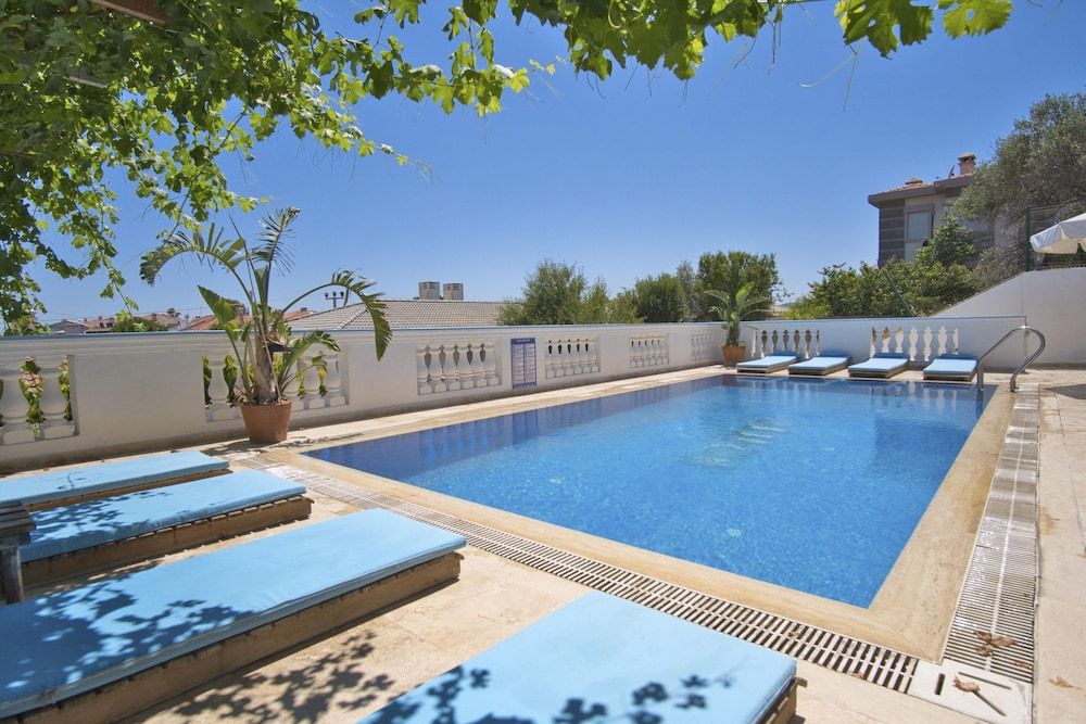 undefined Ionic Hotel 9