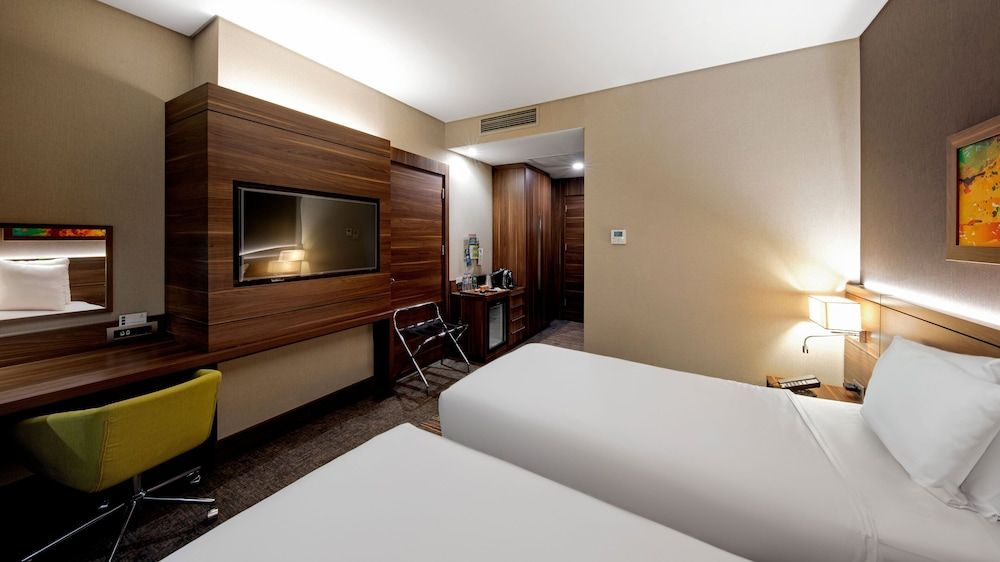 undefined Holiday Inn Istanbul - Kadikoy by IHG 4