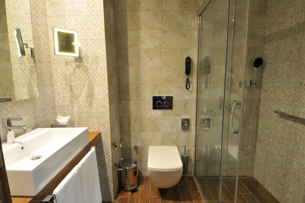 Holiday Inn Istanbul - Kadikoy by IHG Premium Room, 2 Single Beds 3