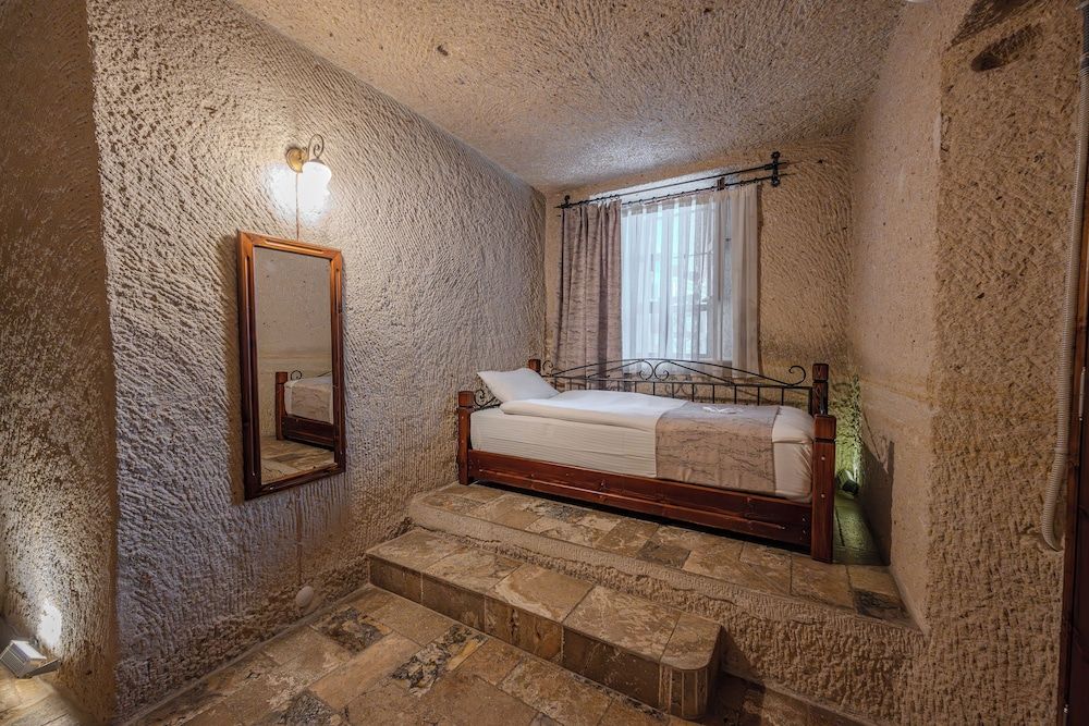 undefined Osmanbey Cave Hotel 6