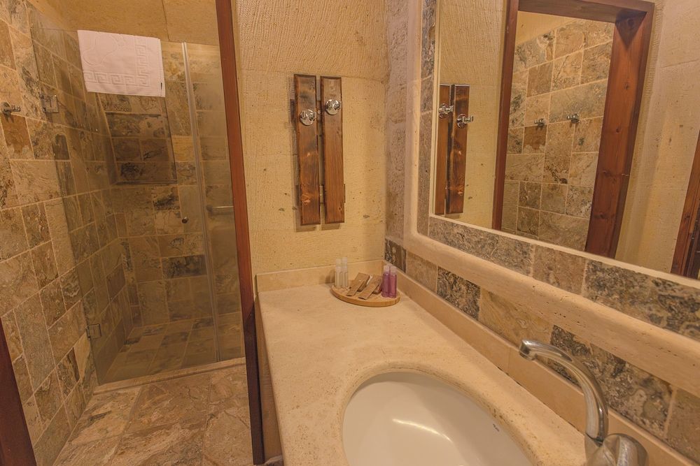 Osmanbey Cave Hotel Standard Twin Room, 2 Twin Beds 6