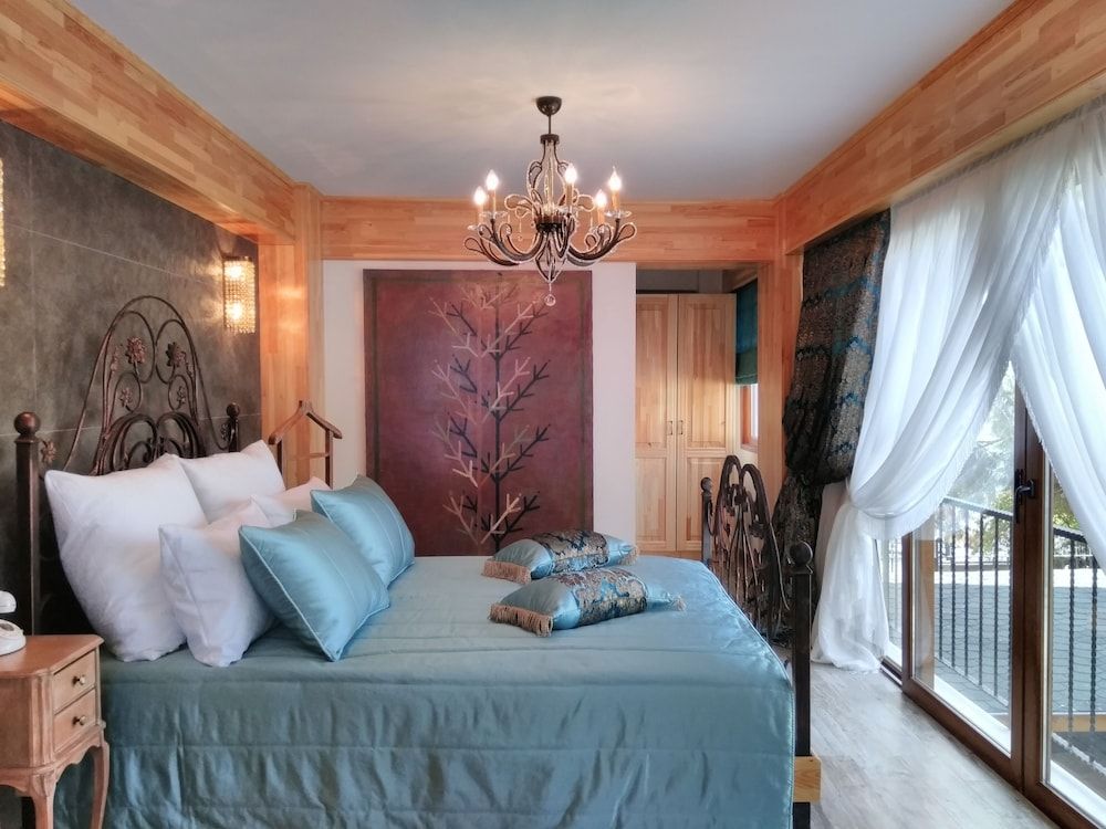 Asiklar Hotel By Sukru Deluxe Room, Fireplace 2