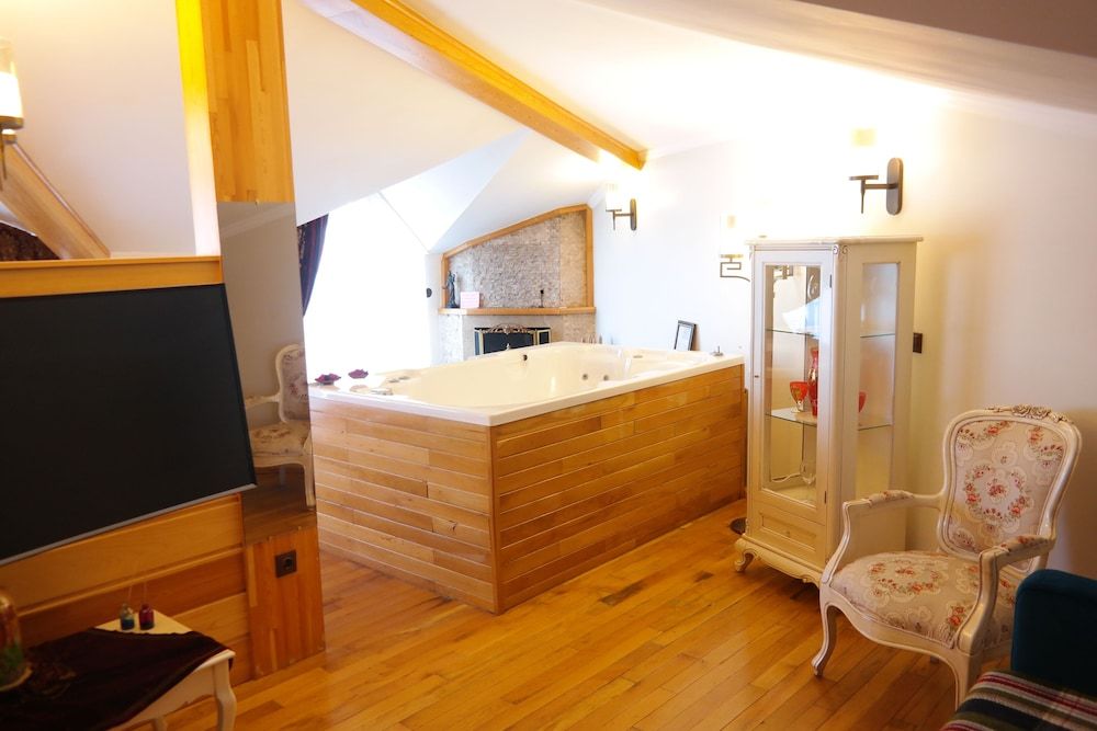Asiklar Hotel By Sukru Premium Suite 7