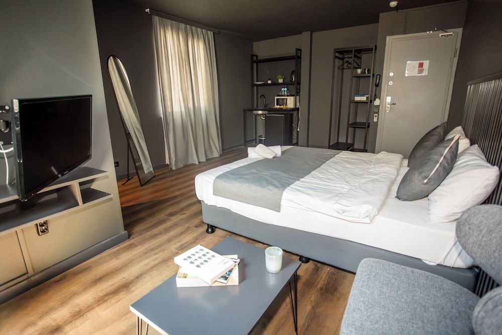 undefined Arkem Deluxe 6