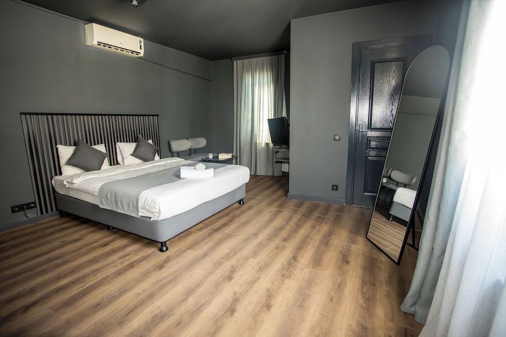 undefined Arkem Deluxe