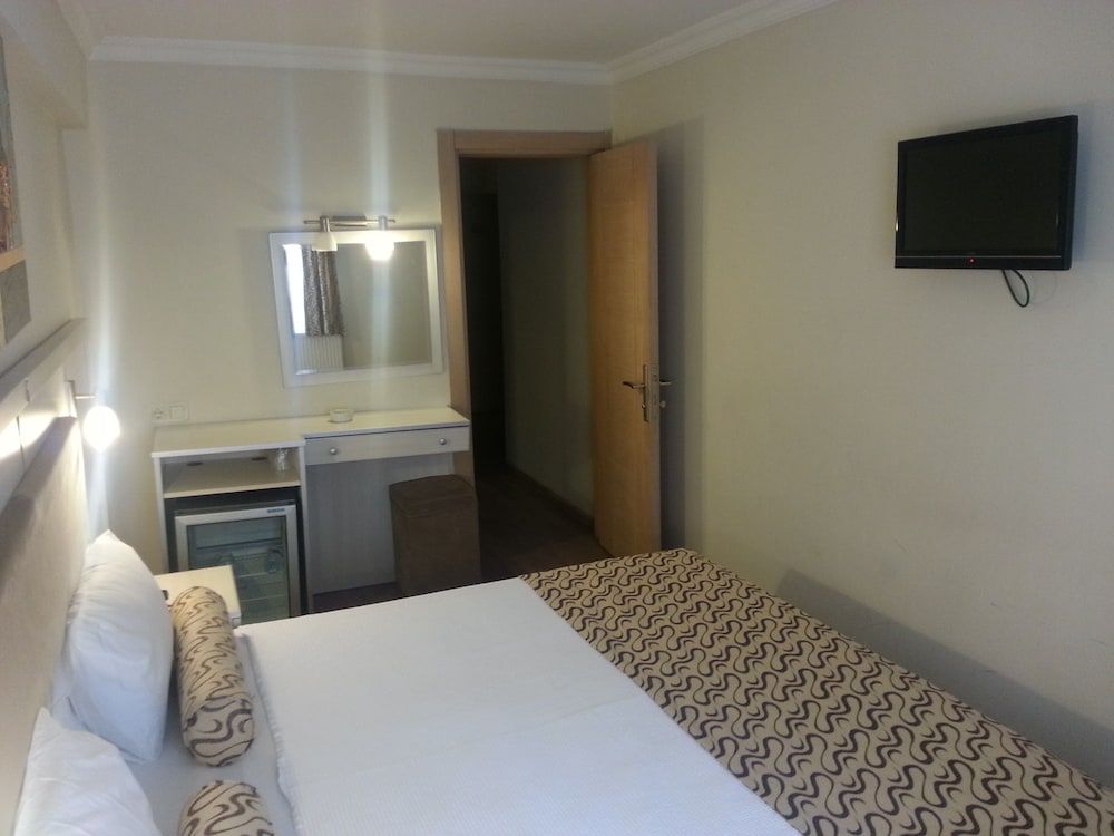 Classic Suite, Jetted Tub