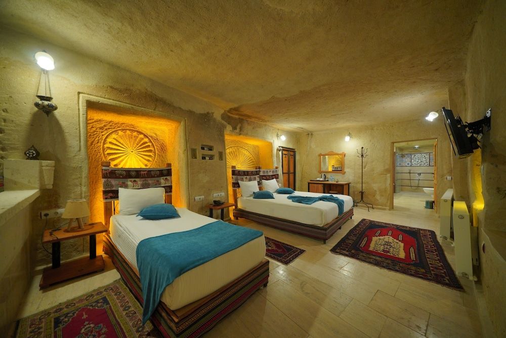 undefined Fosil Cave Hotel 10