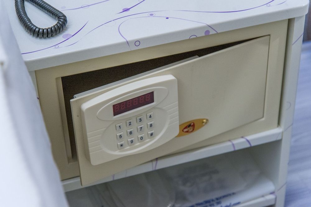 Dundar Hotel Deluxe Double or Twin Room 13